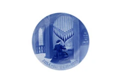 1910 Bing & Grondahl Christmas Plate