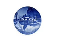 1937 Bing & Grondahl Christmas Plate