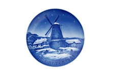 1947 Bing & Grondahl Christmas Plate