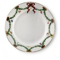 Star Fluted Christmas Dinner Plate