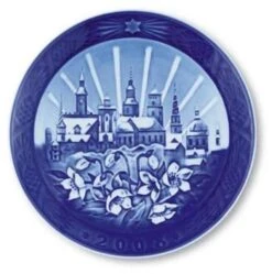 2008 Royal Copenhagen Christmas Plate