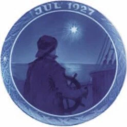 1927 Royal Copenhagen Christmas Plate