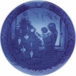1981 Royal Copenhagen Christmas Plate
