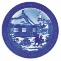2005 Royal Copenhagen Christmas Plate