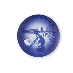 2017 Royal Copenhagen Christmas Plate